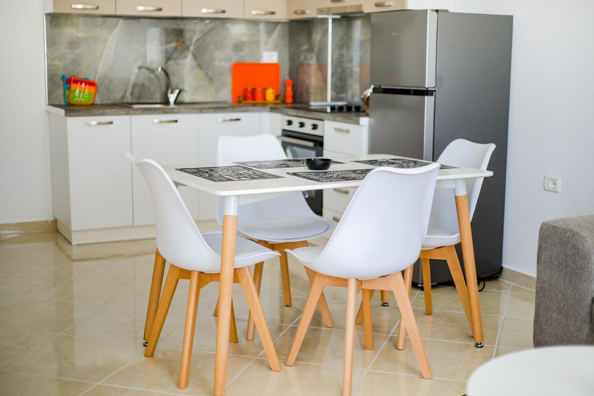Sea Gem Apartment Vlore Luaran gambar