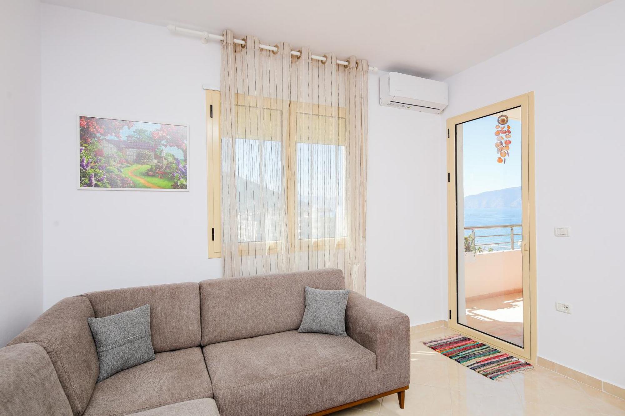 Sea Gem Apartment Vlore Luaran gambar